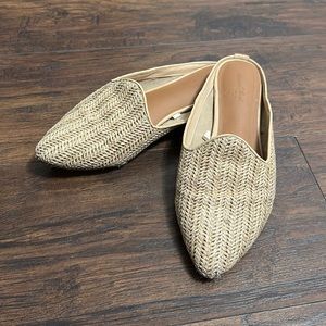 Universal Threads Straw Mule / Clog Slip-On Shoes